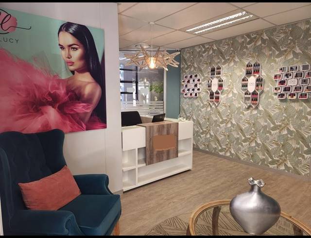 OFFICE FOR SALE IN HONEYDEW